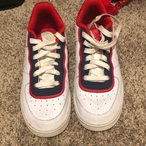Air Force 1 '07 LV8 'Double Layer - Obsidian Red'